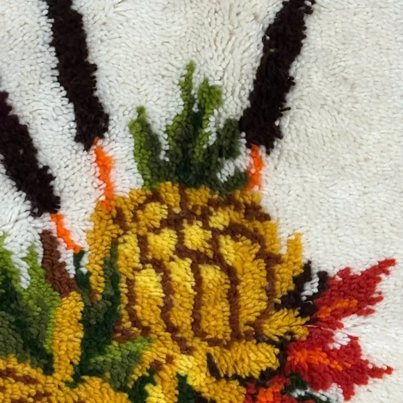 VTG Caron Latch Hook Rug Autumn Fantasy 24"×34" 1978 Almost Complete 1978 MCM - Picture 11 of 16